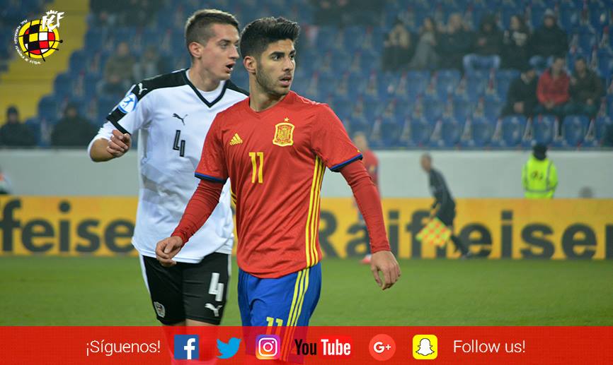Marco Asensio ante Austria