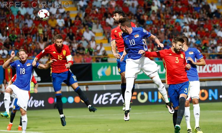 Diego Costa remata a gol