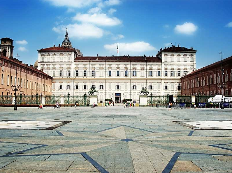 Piazza Castello
