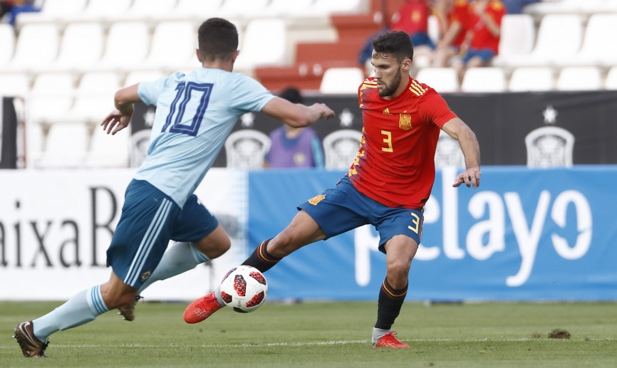 CRÓNICA | La mala suerte acompañó a España ante Irlanda del Norte (1-2)