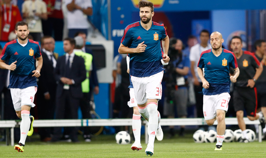 Los jugadores de la Selección española calientan en Rusia