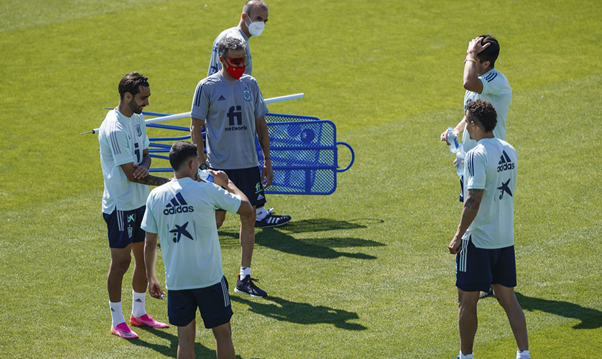¡Luis Enrique da la bienvenida a las incorporaciones!
