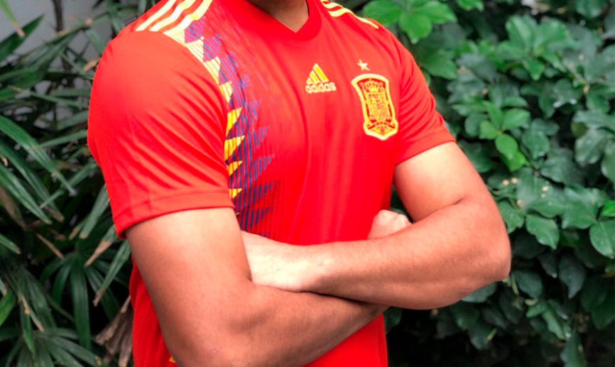 Estrella mundial, más de 9 millones de seguidores y desea que España gane la Copa del Mundo