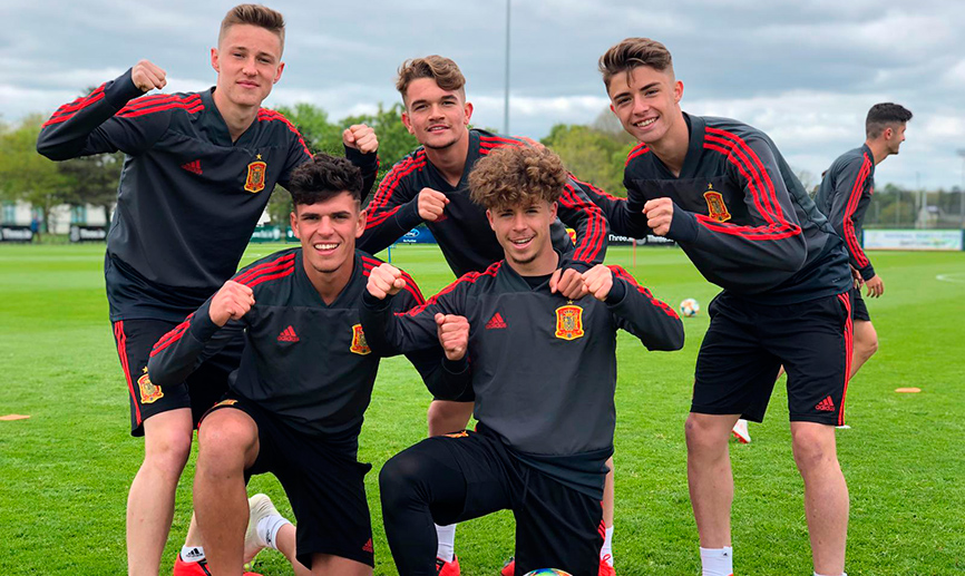 Equipo campeón de fútbol-tenis