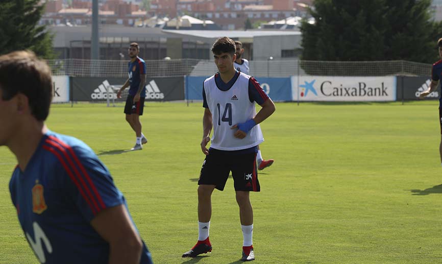 ¡Carlos Soler, la rosca perfecta!