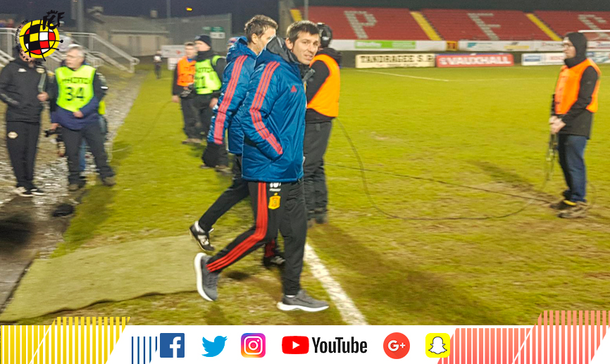 El seleccionador nacional Sub-21, Albert Celades, durante los prolegómenos del encuentro frente a Irlanda del Norte