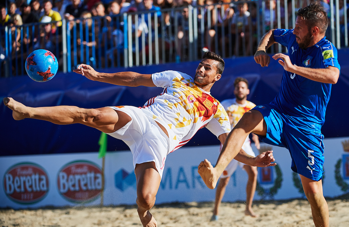 chiky frente a Italia