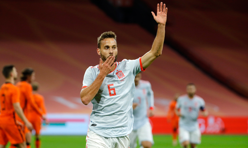 Sergio Canales celebra el gol de España ante Países Bajos