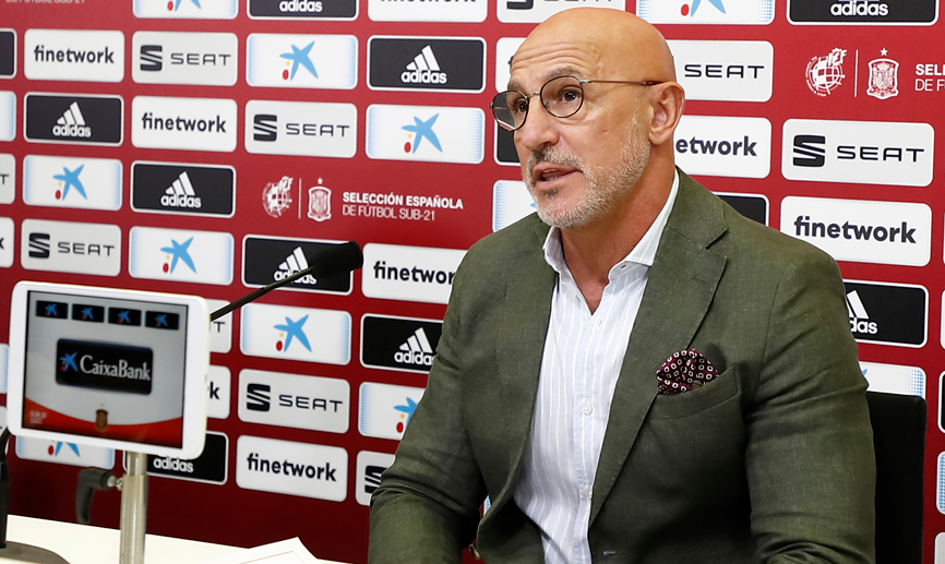 Luis de la Fuente: "Que haya jugadores en edad Sub-21 con la absoluta es un motivo de orgullo"