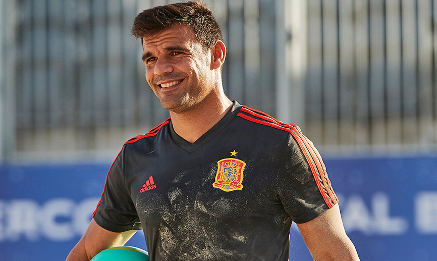 DESDE DENTRO | El capitán Dona nos muestra el campo de juego en Dubái