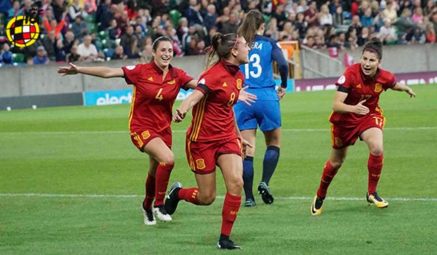 Lucía García y Patri Guijarro se conocieron en la Sub-17 y hoy brillan con la absoluta