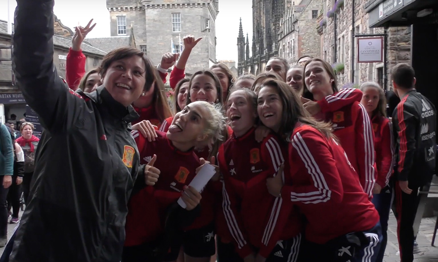 La Selección Sub-19 pase por las calles de Edimburgo