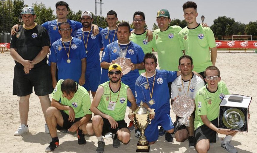 Campeones del Torneo de Fútbol Playa Inclusivo