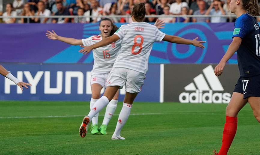 Momento del partido entre Francia y España jugado en Vannes