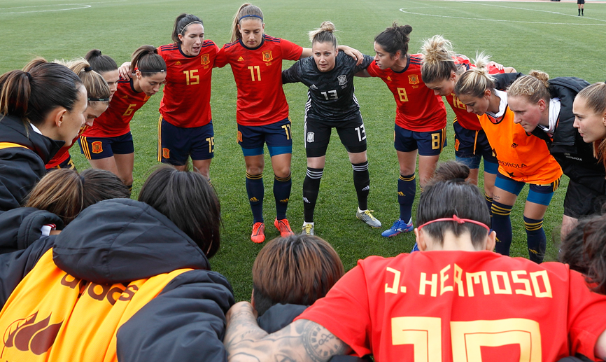 Las jugadoras de la Selección antes de su duelo contra Brasil
