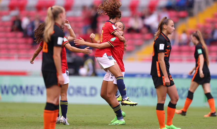 Celebración entre Inma y Júlia Bartel