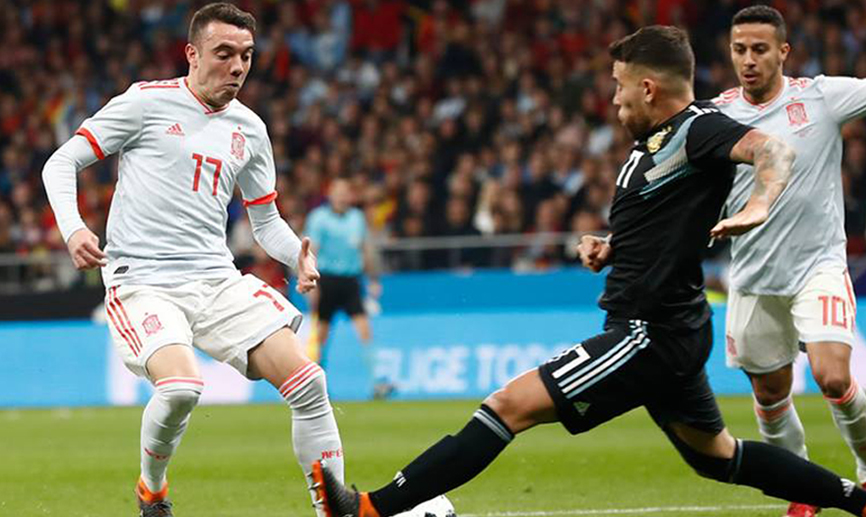Iago Aspas durante un partido con la selección española