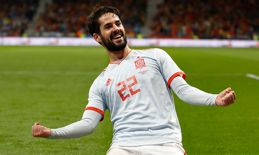 Isco celebra uno de sus goles ante Argentina