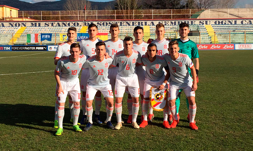 Once inicial de España en Caserta