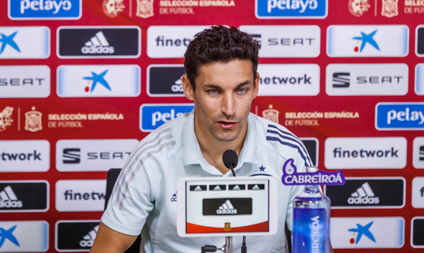 Jesús Navas en rueda de prensa