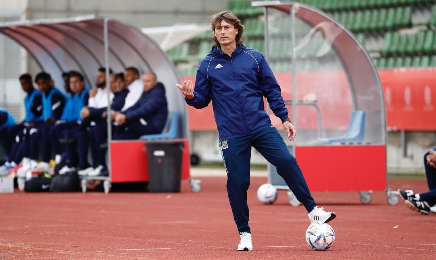 Julen Guerrero en un partido de la Sub-17