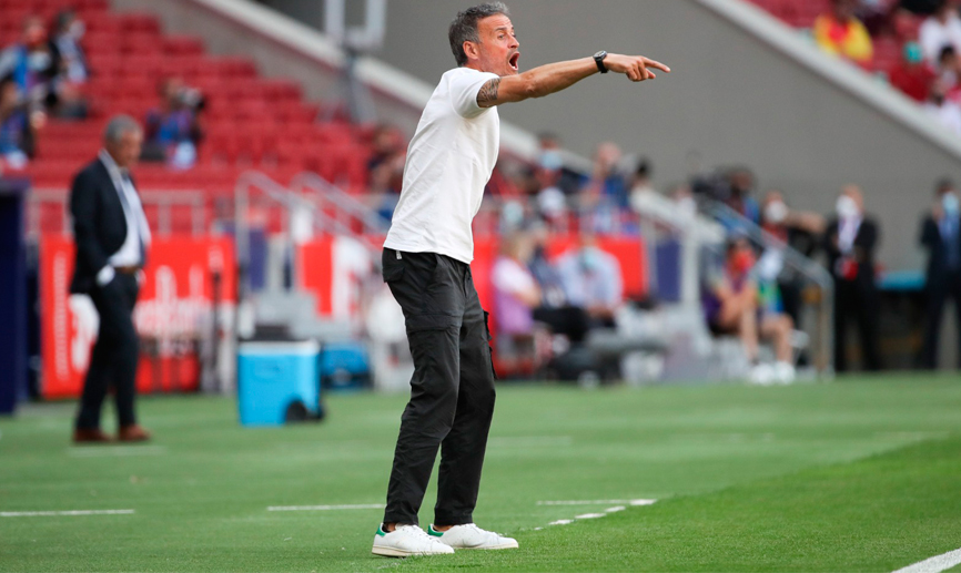 El seleccionador nacional durante el España - Portugal jugado este viernes en Madrid