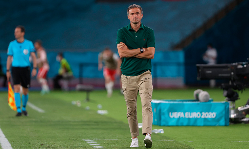 El seleccionador nacional durante el España-Polonia en Sevilla