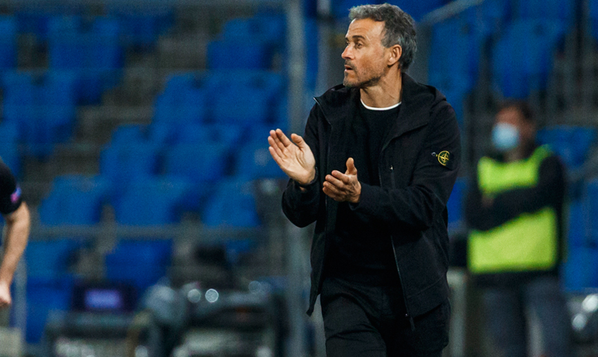 El seleccionador nacional, Luis Enrique Martínez, durante el Suiza-España jugado en Basilea