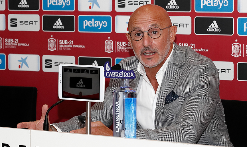 Luis de la Fuente: "Creo que somos unos afortunados. Tenemos grandes jugadores"