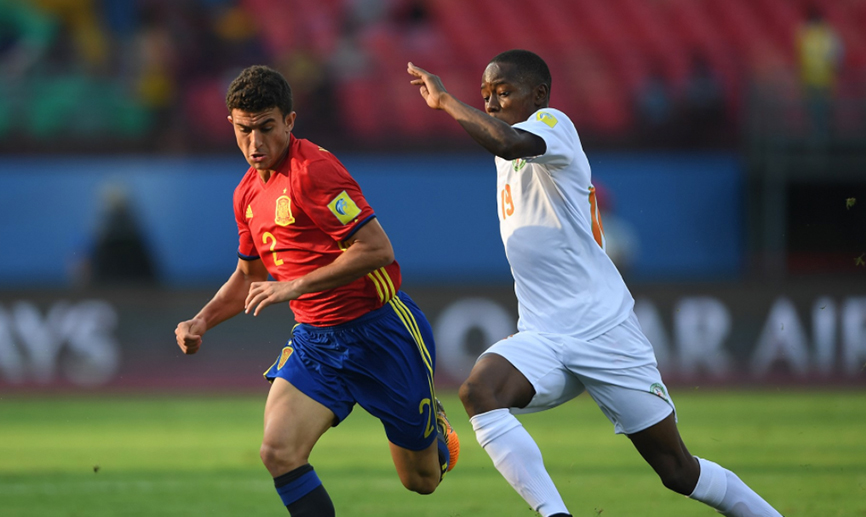 CRÓNICA | España consigue los tres primeros puntos del Mundial