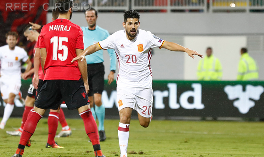 Nolito celebra el segundo gol ante Albania