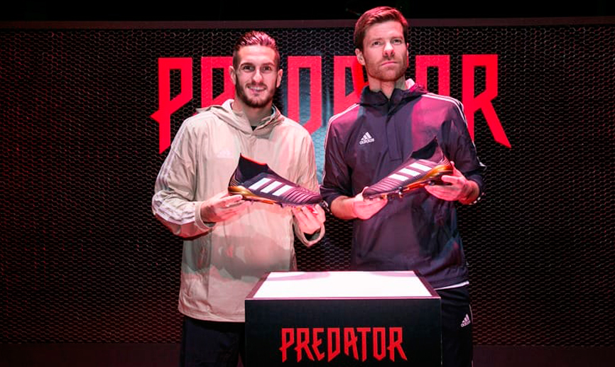 Koke Resurrección y Xabi Alonso con sus adidas Predator