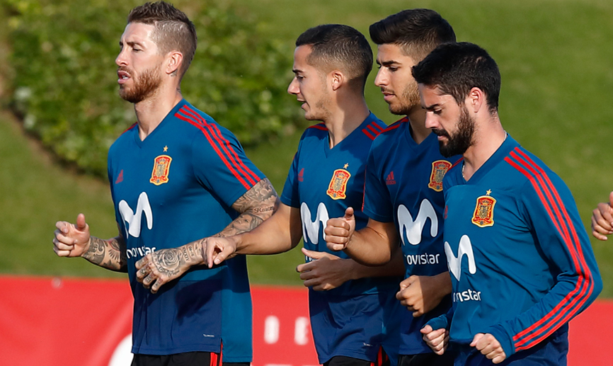 Sergio Ramos, Lucas Vázquez, Marco Asensio e Isco Alarcón durante el entrenamiento del equipo en Las Rozas