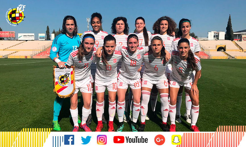 Once inicial de España ante Dinamarca