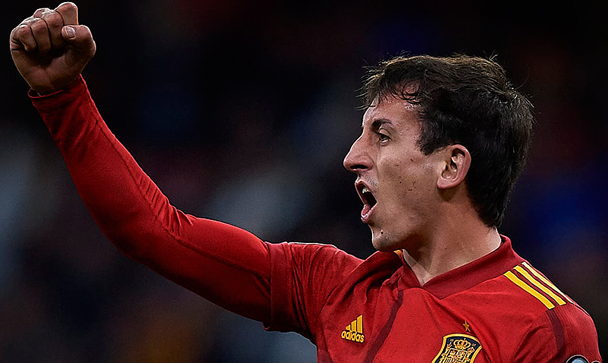 Mikel Oyarzabal celebrando un gol