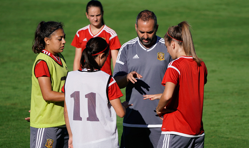 Pedro López, seleccionador nacional Sub-20 femenino