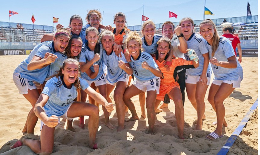 Las internacionales celebran su victoria contra Suiza