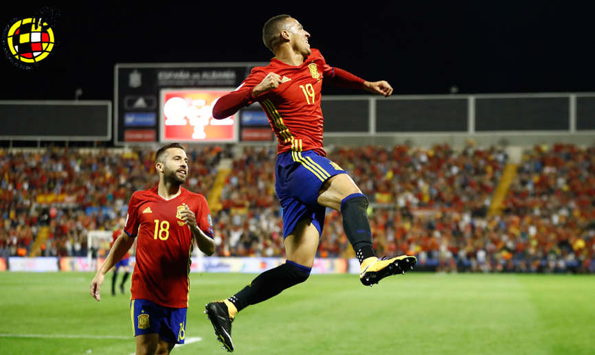 Rodrigo Moreno celebra el primer gol de España en Alicante