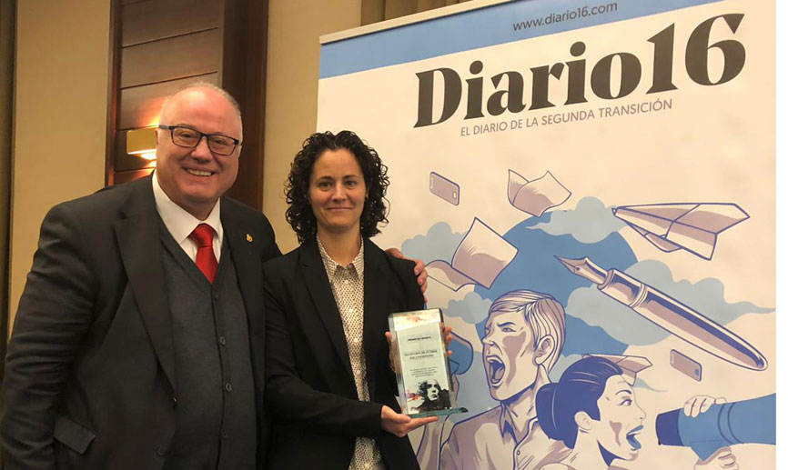 Cláudia Pons y Gonzálo Azkárate