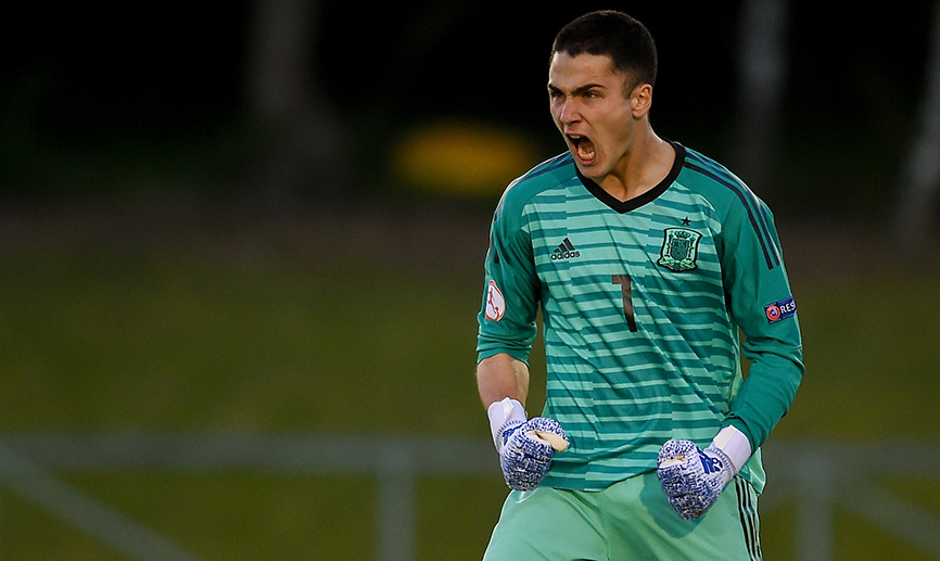 Iván Martínez gritando con energía