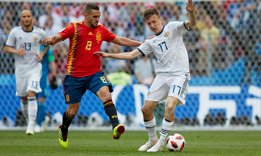 Momento del partido entre España y Rusia jugado en Moscú 