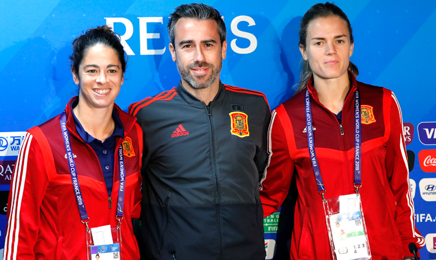 Jorge Vilda, Marta Torrejón e Irene Paredes