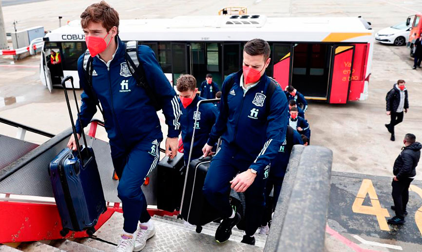 La Selección pone rumbo a Barcelona