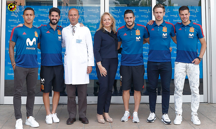 Isco, Coke, Monreal, Azpilicueta y Thiago han pasado hoy sus reconocimientos en el Hospital Universitario Sanitas La Moraleja