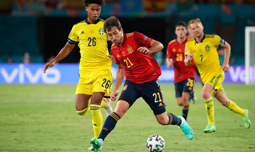 Momento del partido entre España y Suecia jugado en Sevilla