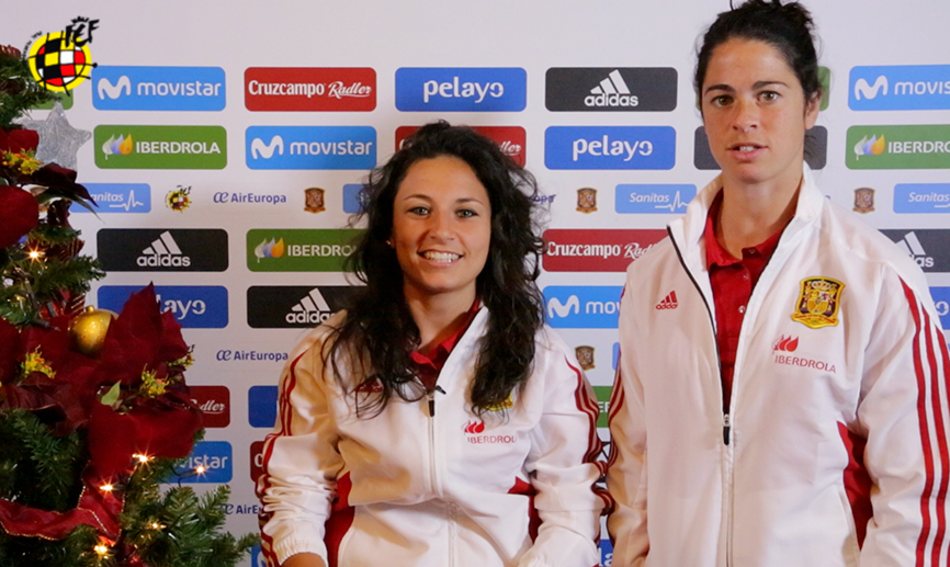La selección femenina te felicita las Navidades