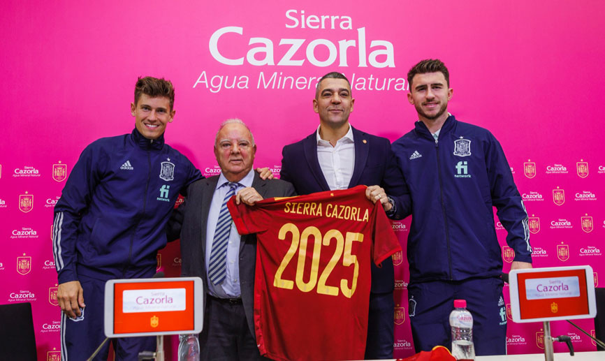 Selecciones nacionales de fútbol y competiciones de la RFEF contarán con Agua Sierra de Cazorla como nuevo colaborador