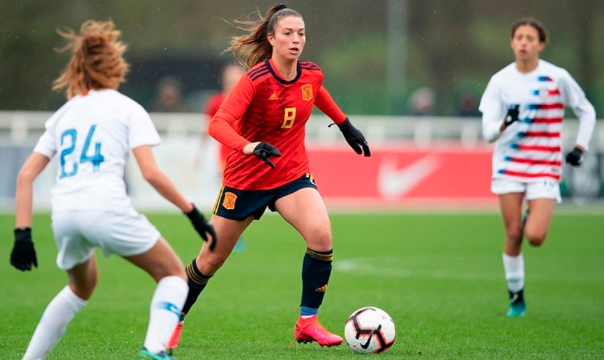 Silvia Lloris, jugadora de la Selección española Sub-19 femenina