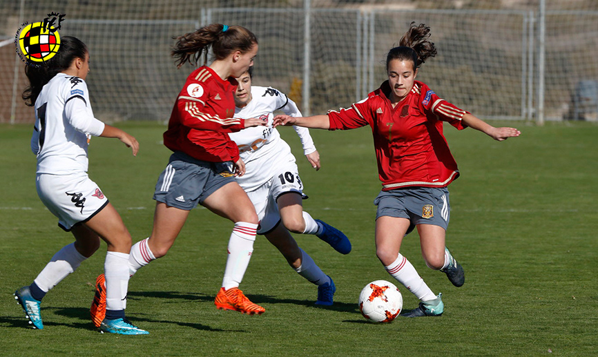 Rosa Márquez y Candela Anjújar con la selección Sub-19 femenina