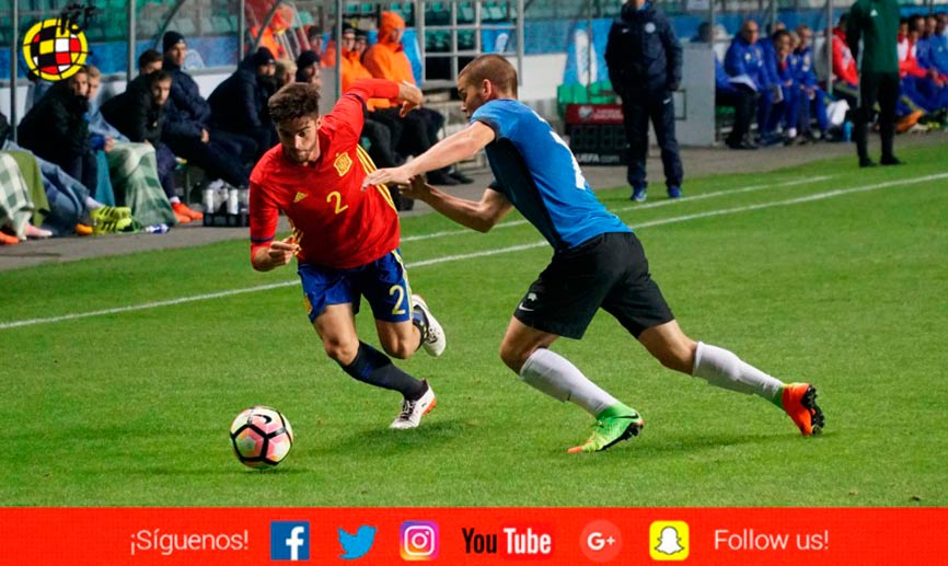 Acción de juego en el Estonia-España de la Sub-21